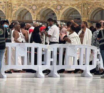 مهمة بحث ميدانية لفريق ساعد في مكة