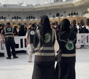 photo_5998814396538800088_y